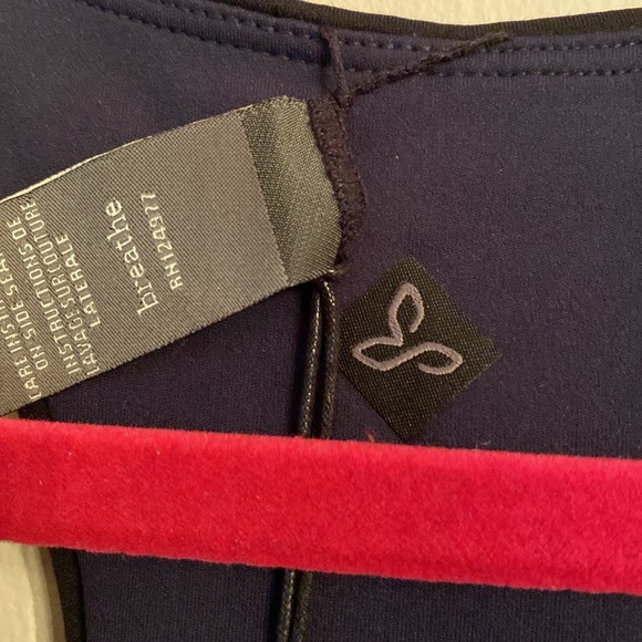 PRANA Momento Crop Top Size XL - Picture 2 of 6